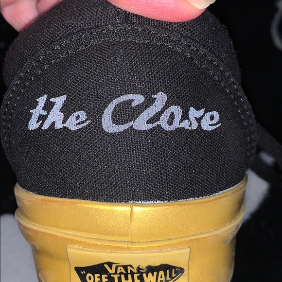 Harry Potter golden snitch vans - Picture 9 of 14